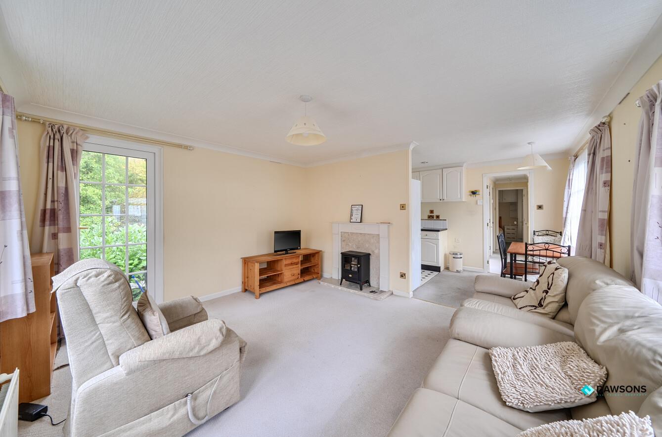 Mill Gardens, Blackpill, Swansea, SA3 5AY